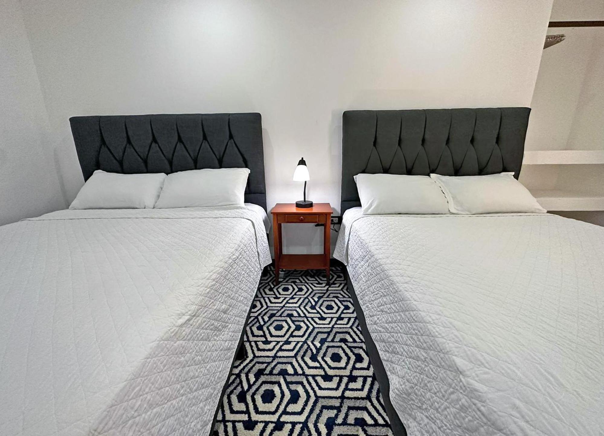 Hotel Surf Ranch Tamarindo Esterno foto